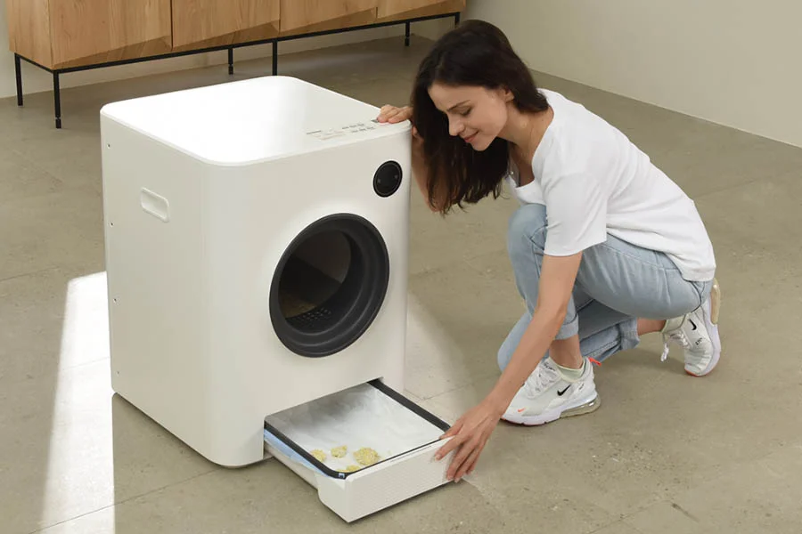 auto scoop litter box