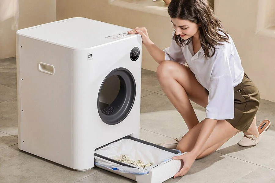 Auto Clean Kitty Litter Box